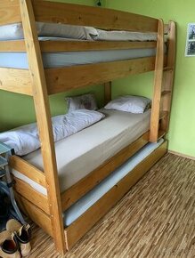 Dvoupatrová postel+ přistýlka