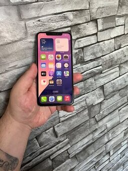 iPhone Xs max