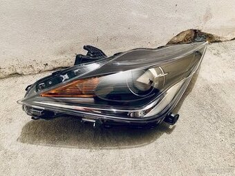 Toyota Aygo 2 LED levý světlomet