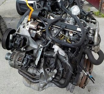 Motor VW Crafter 2,5 tdi 100kw
