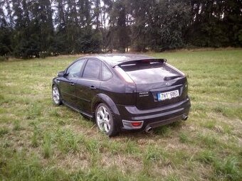 Ford Focus 2.5 st 166kw
