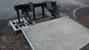 hydraulické čelo na Avii (do 10 tis.)