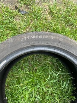 Matador Hectorra 3 235/45 R18 98Y