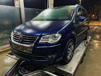 Vůz na náhradní díly VW Touran 1T2 FL 2009 CAVC KWC LD5Q