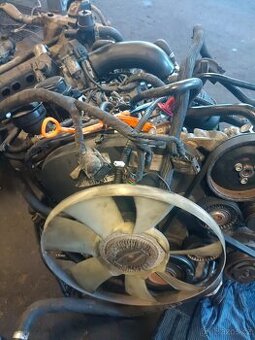 Motor cec VW crafter 2 5 TDI 120 kW kompletní