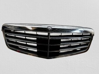 Přední maska Mercedes E-Class W212 distronic - 1