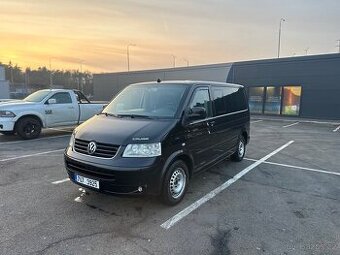 Volkswagen Multivan spací verze webasto top stav.