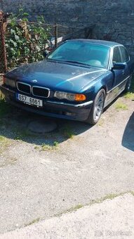 Prodám BMW e38 740d