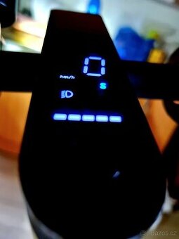 Elektrokoloběžka Xiaomi Mi scooter Nová včetně faktury se zá