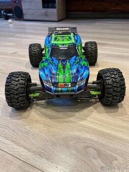 Traxxas rustler 4x4 vxl