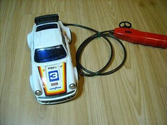 Retro autíčko Porsche