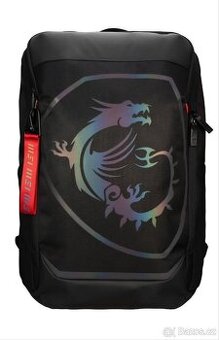 NOVÝ HERNÍ BATOH MSI TITAN PC 3000,-