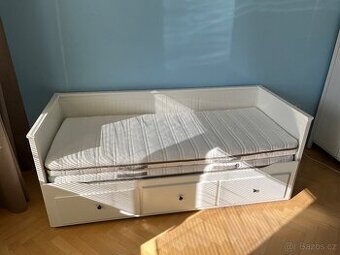 rozkládací postel Ikea Hemnes