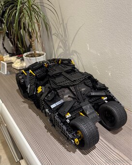 Batmobil Tumbler + figurky, Lego 76240 - kompatibilní