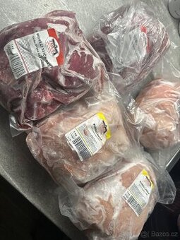 Maso pro psy a kočky