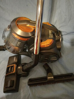 NOVÝ bezsáčkový vysavač Sencor, i pro alergiky