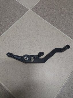 BMW S1000RR řadící páka Gilles