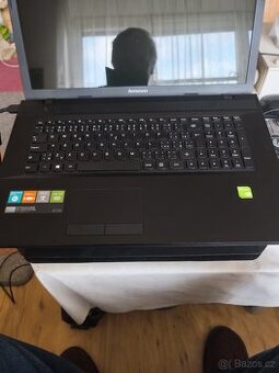 Notebook Lenovo G 700