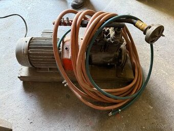 Vzduchový kompresor