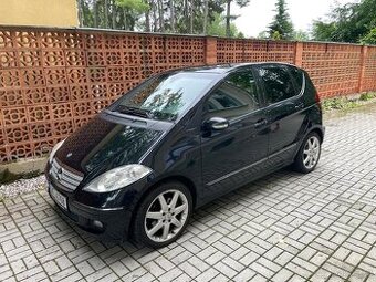 MERCEDES-BENZ A 2.0 turbo 142KW