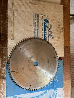 Pilový kotouč Pilana 400mm  3,6mm 30mm SK 84WZ