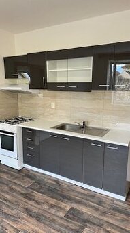 Pronájem bytu 4+kk v Pardubicích - ul. Pichlova - 1