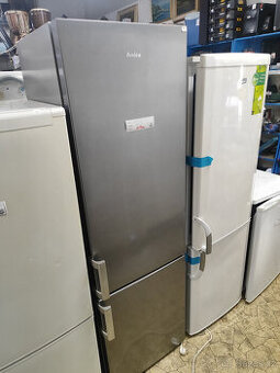 Kombinovaná chladnička AMICA / 180 cm