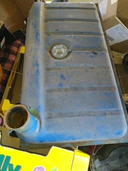 Prodám nádrž na VW brouk dedek