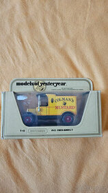 Y12-3 1912 Ford Model 'T' Van - Colman's