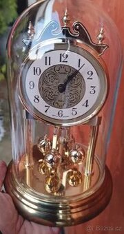 Starožitné hodiny Ročky