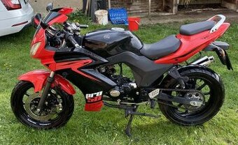 Yamasaki Zipp 50 + helma, bunda, kalhoty