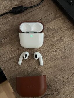 Apple AirPods 4