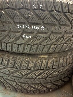 2x zimní pneu r17 225/60/17