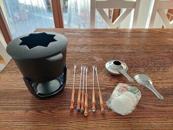 Sada na fondue pro 6 osob