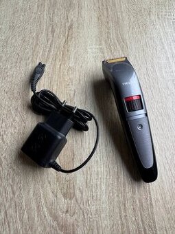 Elektrický holicí strojek Philips