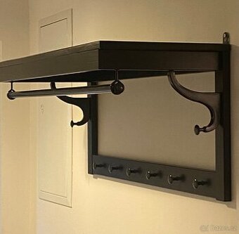Věšák IKEA, barva černá