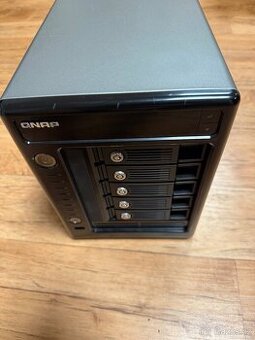 QNAP TS-509 Pro 5-bay Turbo NAS.