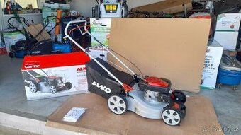 Benzínová sekačka s pojezdem AL-KO 4.60 SP-S