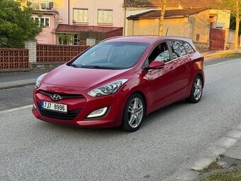 Hyundai i30 automat