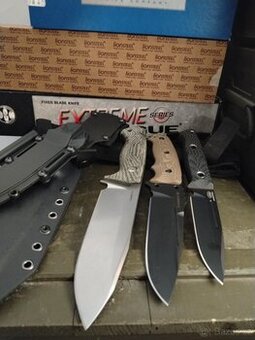 Nůž Lionsteel, Hogue, Benchmade