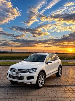 VOLKSWAGEN TOUAREG 3.0 TDI V6, 2011, 8-ST. AUTOMAT, VZDUCH