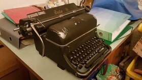 Prodám psací stroj - 1