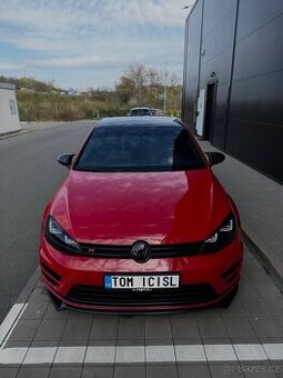 VW Golf 7r