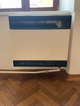 Prodám vafky KARMA BETA 4 Mechanic, 3,9 kW, odtah přes zeď