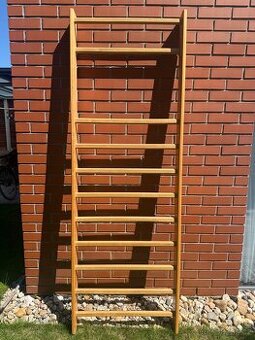 Prodám žebřiny (ribstole) délka 232 cm a 253 cm