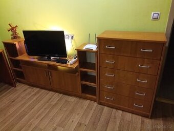 Prodám podstavec pod televize a komoda