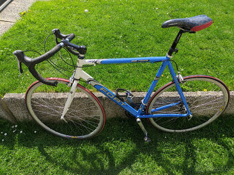 Fort RO.7005--komponenty Shimano Tiagra--NUTNÝ SERVIS