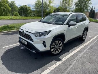 Toyota RAV4 2,5 hybrid 4x4 EXECUTIVE