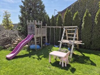 Dětské hřiště a trampolína levně