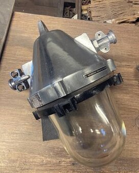 Industrialni lampa